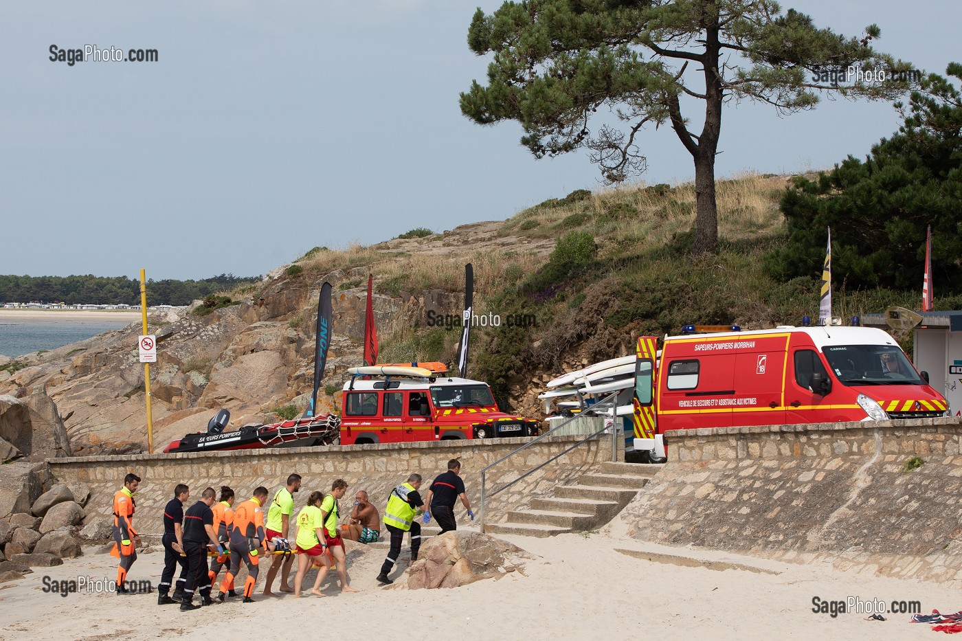 Photo De Intervention Pour Un Homme Victime D Un Malaise Sur La Plage