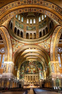  MOSAIC CHOIR IN THE SAINTE-THERESE OF LISIEUX BASILICA BUILT IN 1929 IN HONOR OF SAINTE-THERESE OF THE CHILD JESUS CANONIZED IN 1925, ROMAN-BYZANTINE STYLE, LISIEUX, PAYS D'AUGE, CALVADOS, NORMANDY, FRANCE