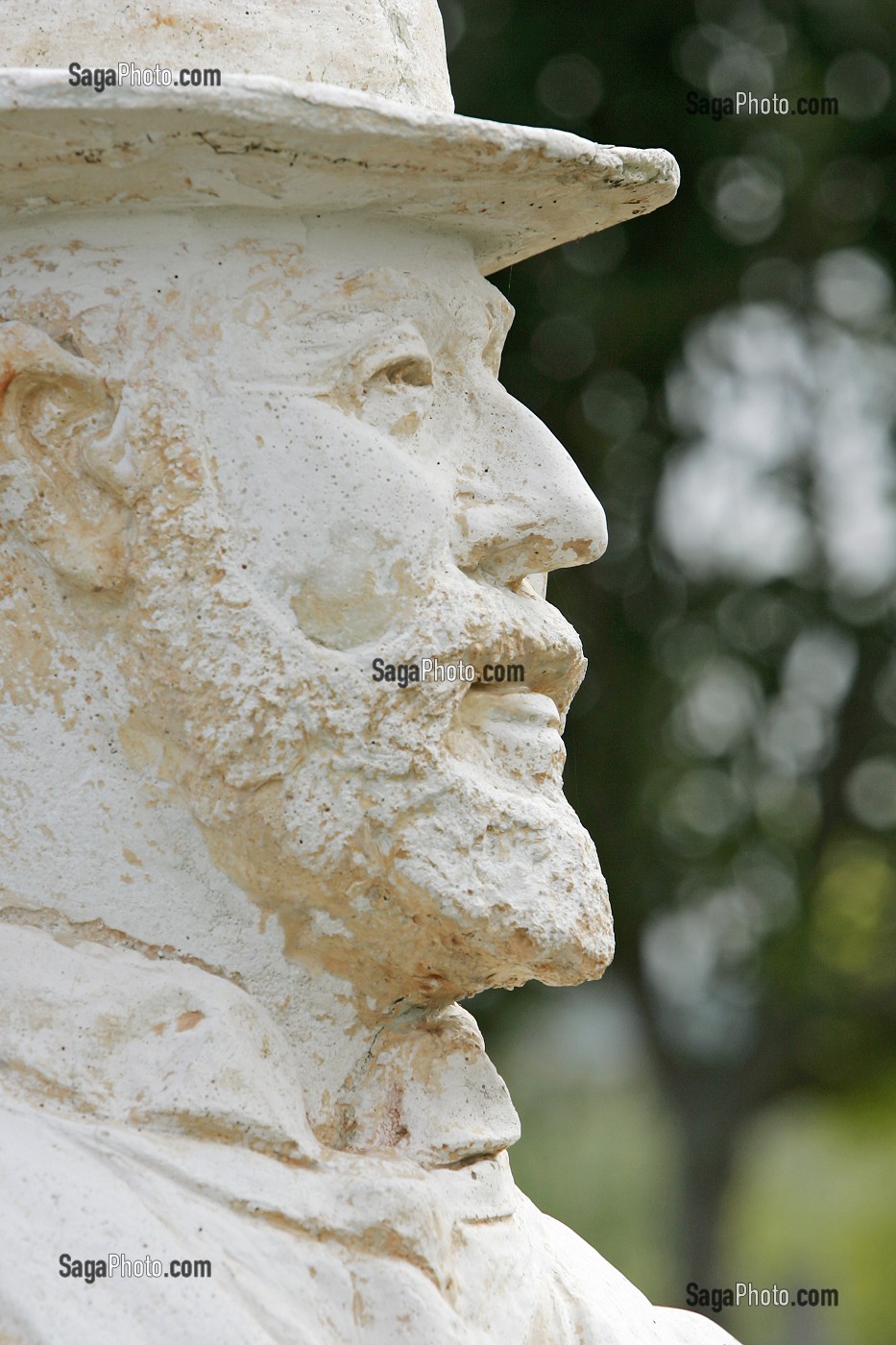 ERIK SATIE, MUSICIEN, 1866-1925, JARDIN DES PERSONNALITES, HONFLEUR, CALVADOS (14), NORMANDIE, FRANCE 