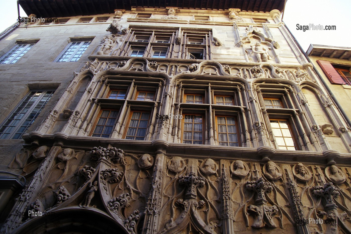 FACADE DE LA MAISON DE TETES A VALENCE, DROME (26), FRANCE 