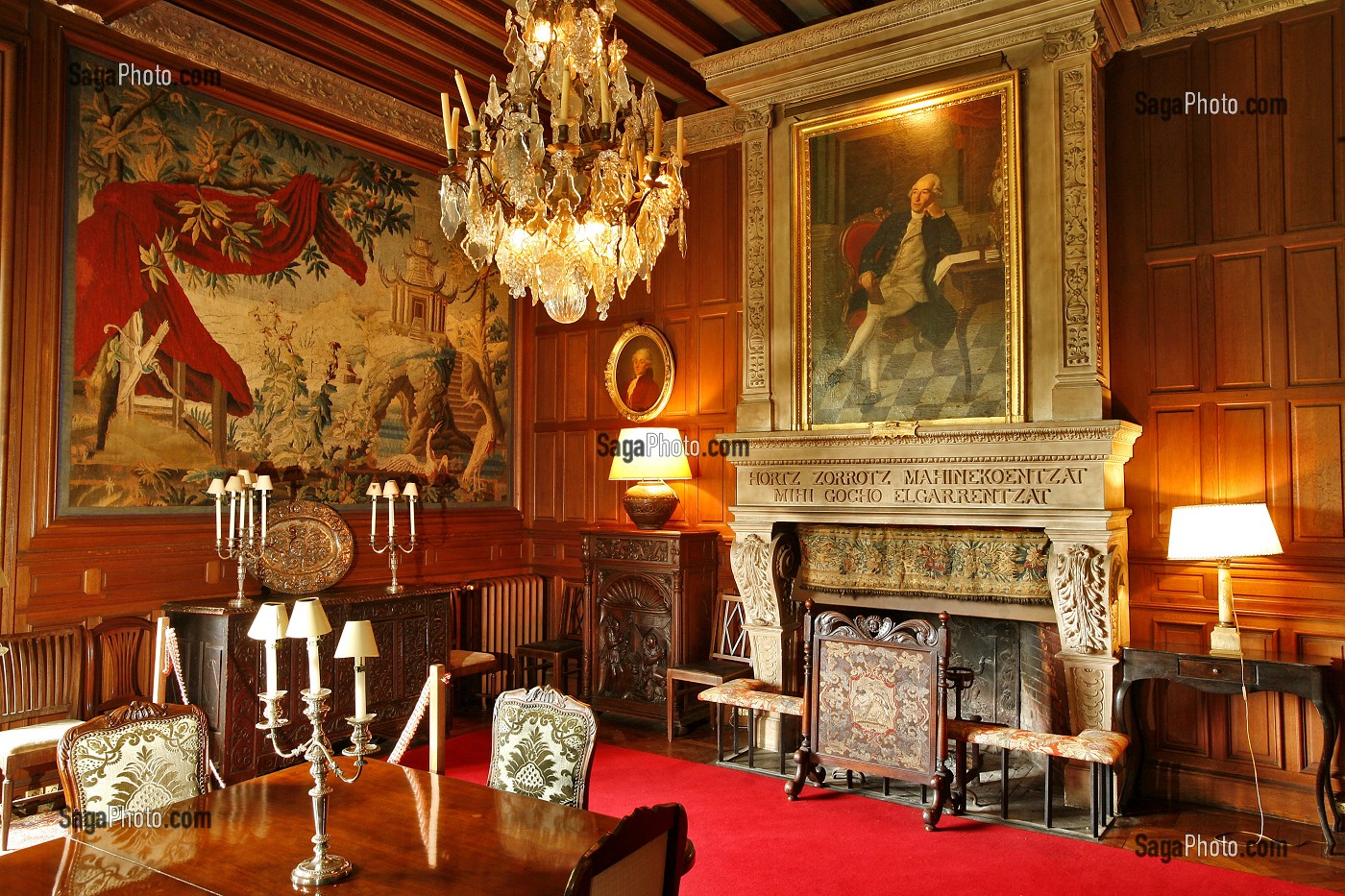 INTERIEUR CHATEAU D'ARCANGUES, ARCANGUES, PAYS BASQUE, COTE BASQUE, PYRENEES-ATLANTIQUE (64), FRANCE 