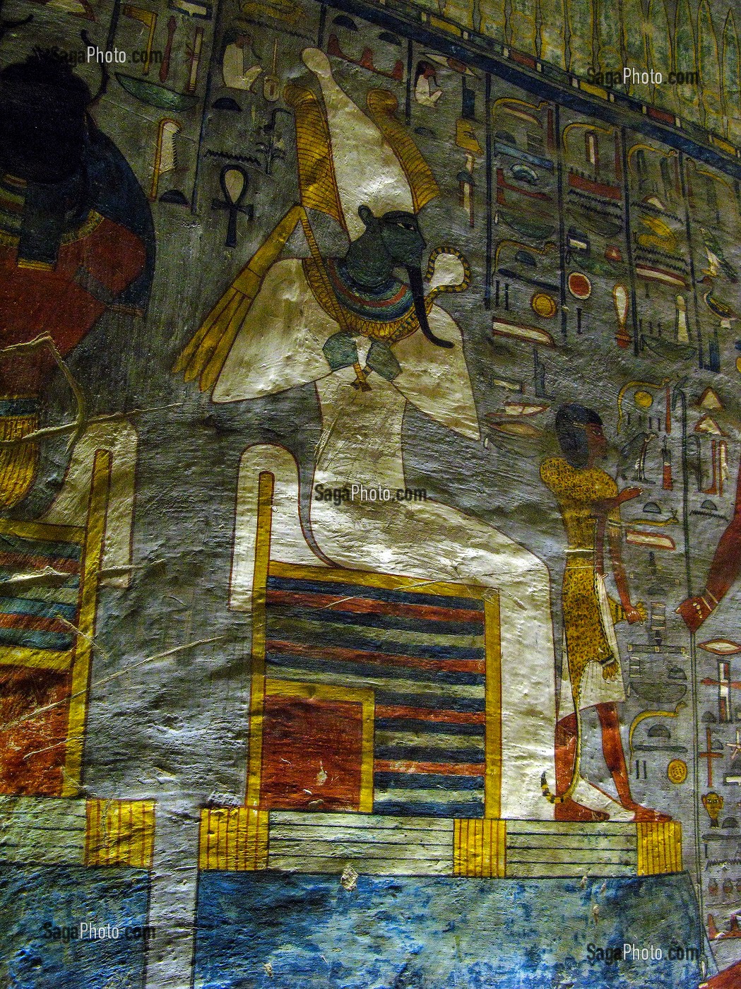 PEINTURES DANS LE TOMBEAU DE RAMSES III, VALLEE DES ROIS, HAUTE EGYPTE, RIVE GAUCHE DE LOUXOR, EGYPTE, AFRIQUE 