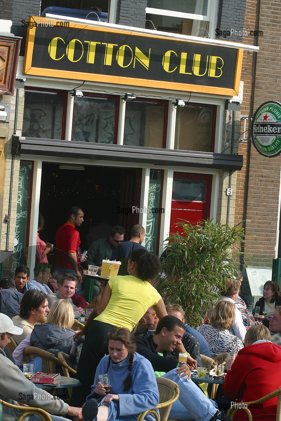 CAFE 'COTTON CLUB' SUR LA PLACE DE NIEUWMARKT, AMSTERDAM, PAYS-BAS 