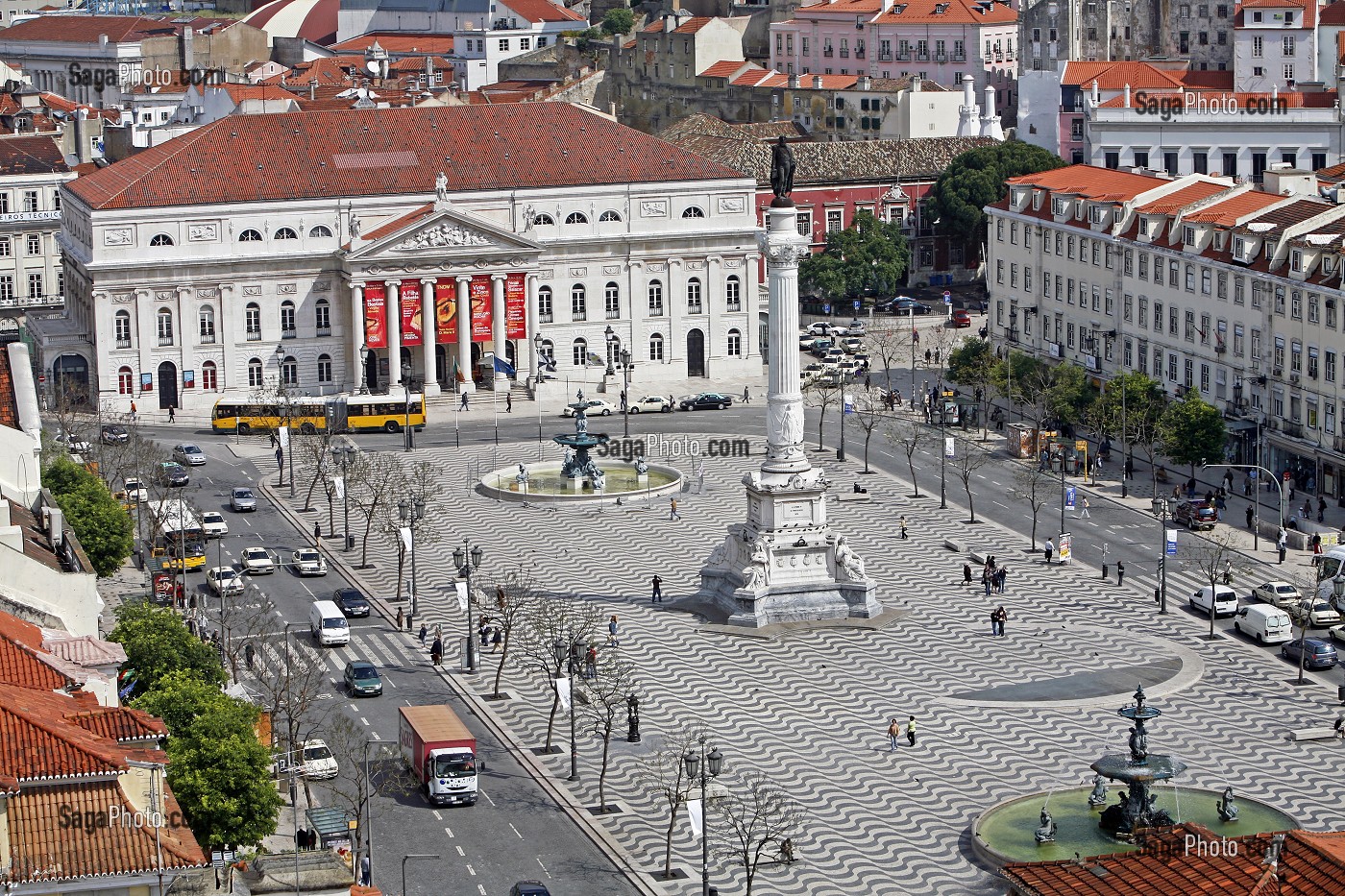 PLACE DOM PEDRO IV, QUARTIER DE LA ROSSIO, PORTUGAL, EUROPE 