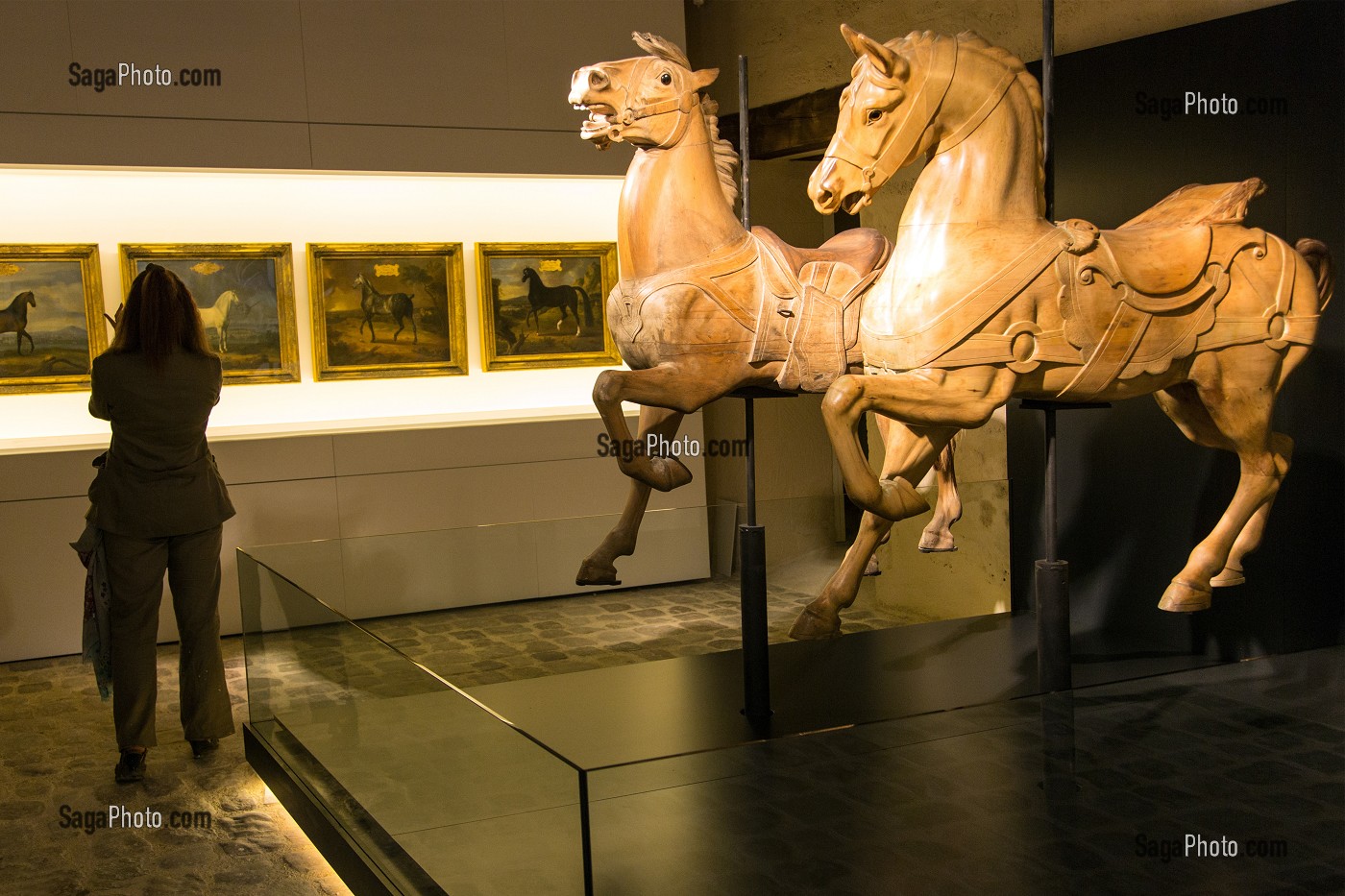  MERRY-GO-ROUND HORSE OR CARROUSEL HORSE BY DANIEL C. MIULLER, THE NEW HORSE MUSEUM OPENED IN 2013 IN THE BIG STABLES ON THE ESTATE OF THE CHATEAU DE CHANTILLY, OISE (60), FRANCE