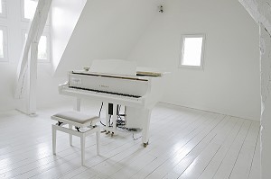 'LA LECON DE PIANO', MAISON DU MUSICIEN ERIK SATIE, HONFLEUR, CALVADOS (14), NORMANDIE, FRANCE 