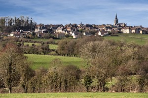 VILLAGE DE MOULIN-LA-MARCHE, ORNE (61), FRANCE 