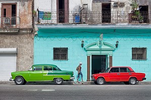 SCENE DE RUE, VIE QUOTIDIENNE DANS LES RUE DE LA HAVANE, CUBA 