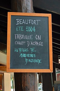 PANNEAU POUR LE FROMAGE BEAUFORT D'ALPAGE, BEAUFORTIN, SAVOIE (73), FRANCE 
