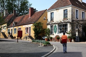 DECOUVERTE TOURISTIQUE DE L'ORNE, FRANCE 