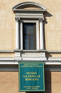 FACADE DU MUSEE DU PALAZZO MASSIMO ALLE TERME, MUSEO NAZIONALE ROMANO, ROME 