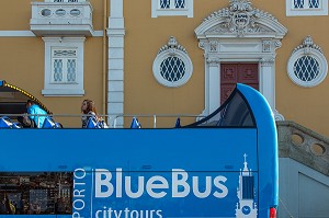 BUS TOURISTIQUE CITYTOURS, BLUEBUS POUR TOURISTES, PORTO, PORTUGAL 