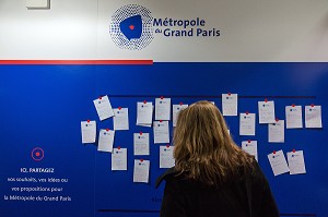 BOITE A IDEES ET PROPOSITIONS DE LA METROPOLE DU GRAND PARIS, SALON DES MAIRES, PARIS 