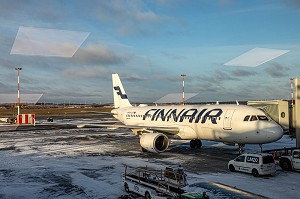  FINNAIR PLANE ON THE TARMAC AT THE HELSINKI AIRPORT, HELSINKI, FINLAND, EUROPE