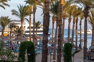 PLAGE PRIVEE DE L'HOTEL MARLIN INN BEACH RESORT, HURGHADA, EGYPTE, AFRIQUE 