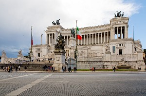 MONUMENT A VICTOR EMMANUEL II, ROME, ITALIE, EUROPE 