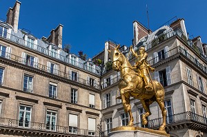 STATUE EQUESTRE DE JEANNE D'ARC REALISEE PAR LE SCULPTEUR FRANCAIS EMMANUEL FREMIET, PARIS, 1ER ARRONDISSEMENT 